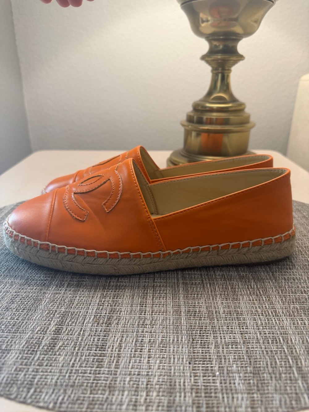 CHANEL Orange Leather Espadrille Flats with Signature CC - Picture 6 of 8